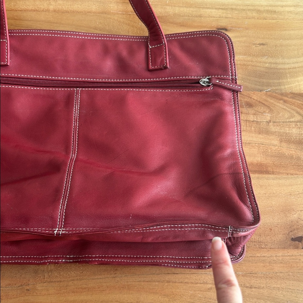 Tignanello Red Leather Shoulder Bag - Picture 10 of 11